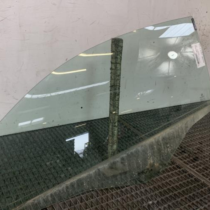 Vitre avant gauche FIAT 500 2 Photo n°2