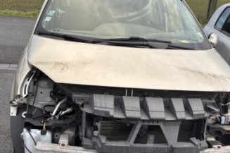 Aile avant droit RENAULT SCENIC 2