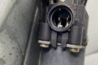 Leve vitre electrique avant gauche RENAULT TWINGO 1