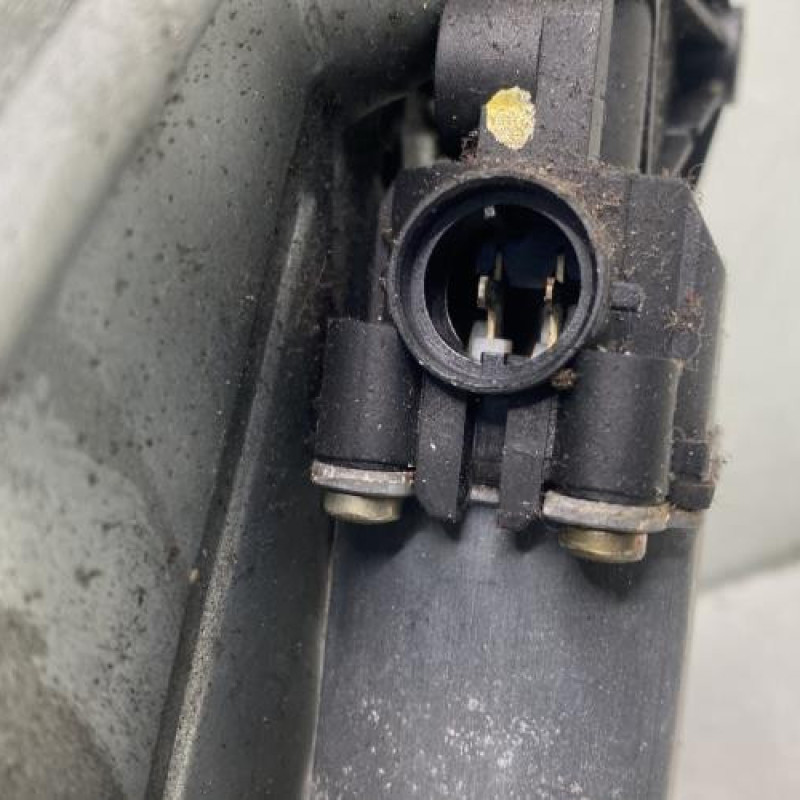 Leve vitre electrique avant gauche RENAULT TWINGO 1 Photo n°3