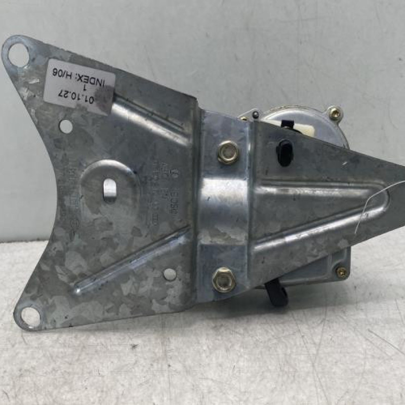 Moteur essuie glace arriere RENAULT TWINGO 1 Photo n°4