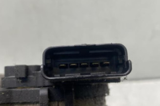 Moteur essuie glace avant RENAULT TWINGO 1