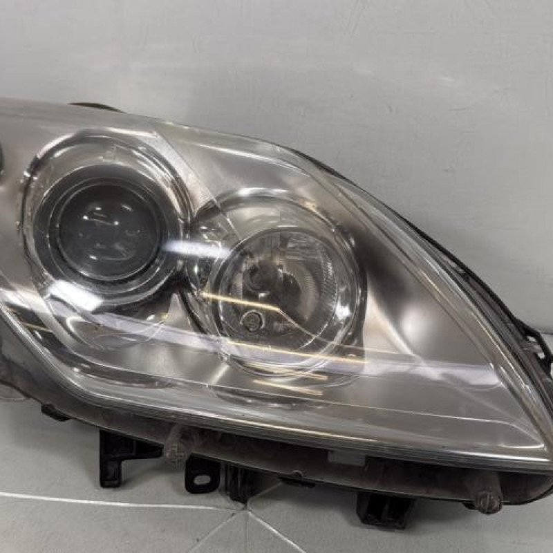 Optique avant principal droit (feux)(phare) RENAULT LAGUNA 3 Photo n°1