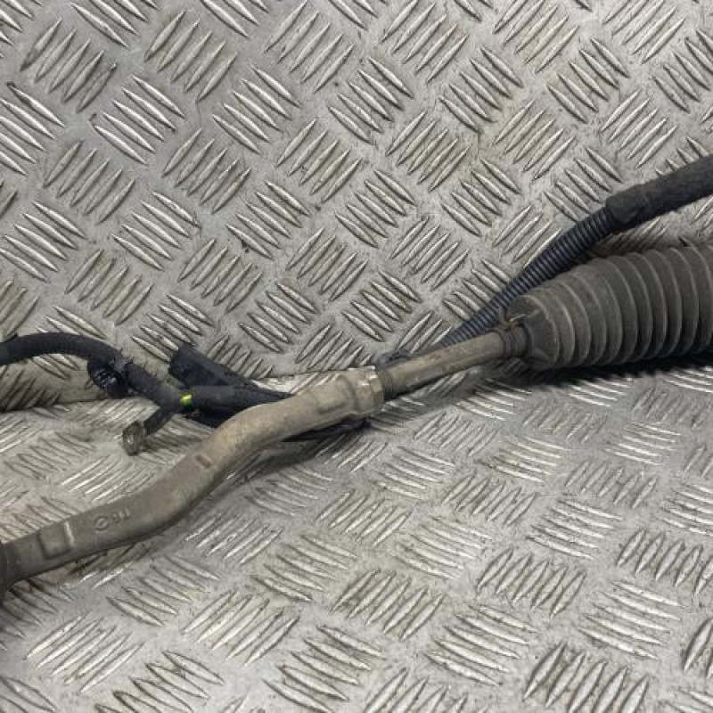 Cremaillere assistee PEUGEOT 208 1 Photo n°2