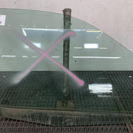 Vitre avant droit RENAULT CLIO 2 Photo n°1