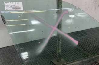 Vitre avant droit RENAULT CLIO 2