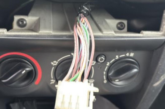 Vitre avant droit RENAULT CLIO 2