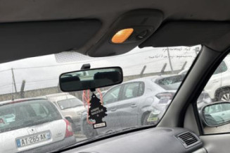 Vitre avant gauche RENAULT CLIO 2