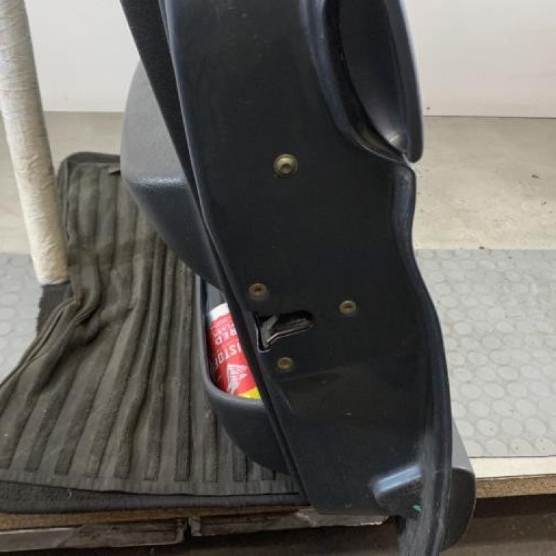 Porte avant droit PEUGEOT PARTNER 1 Photo n°6