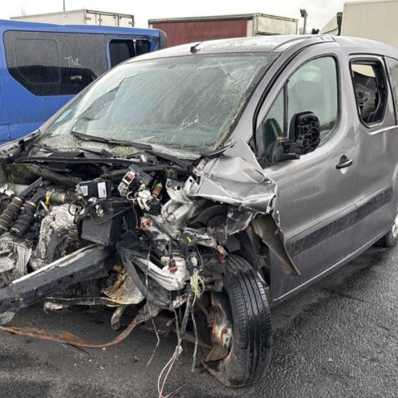 Moteur essuie glace arriere PEUGEOT PARTNER 2 Photo n°5