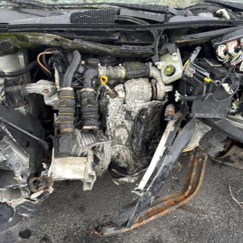 Moteur essuie glace arriere PEUGEOT PARTNER 2 Photo n°13