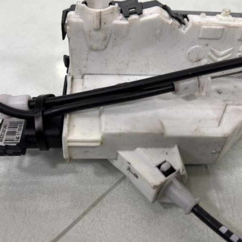 Serrure avant droit PEUGEOT PARTNER 2 Photo n°4