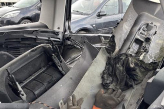 Serrure avant droit PEUGEOT PARTNER 2