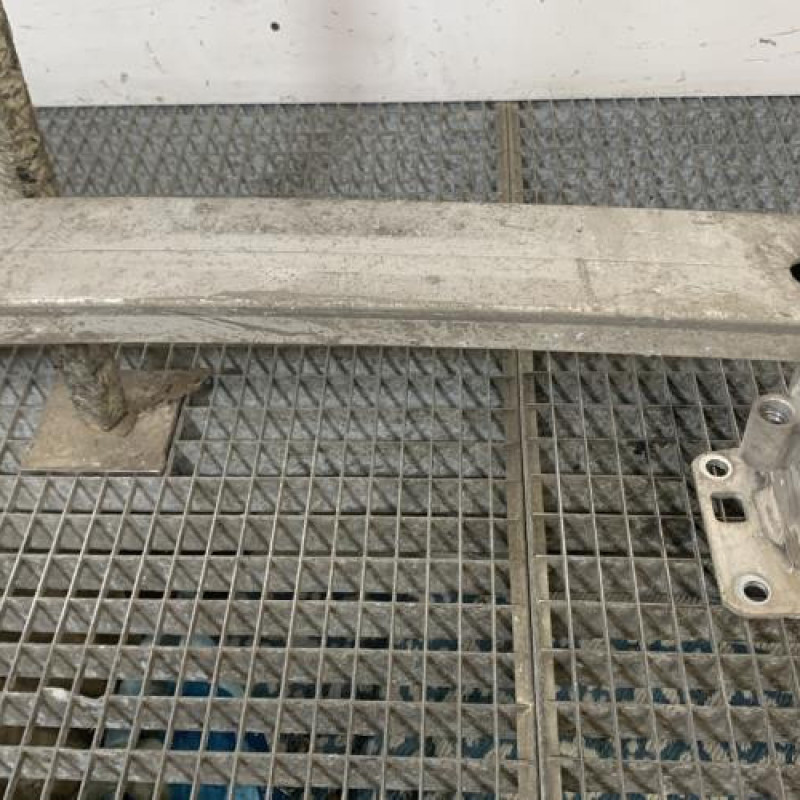 Renfort pare choc arriere (traverse) PEUGEOT 308 2 Photo n°3