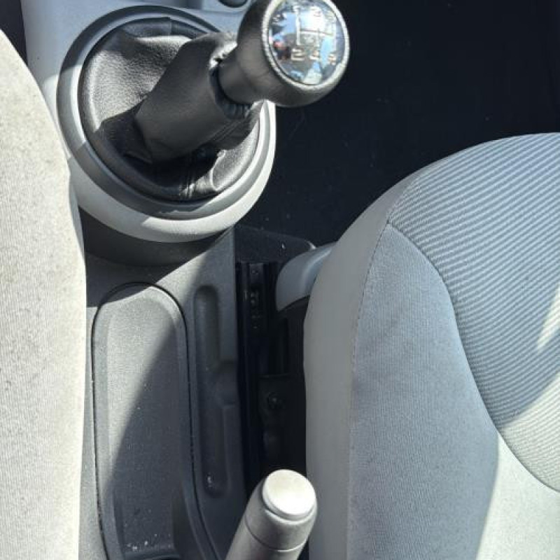 Aile avant gauche CITROEN C3 1 Photo n°14