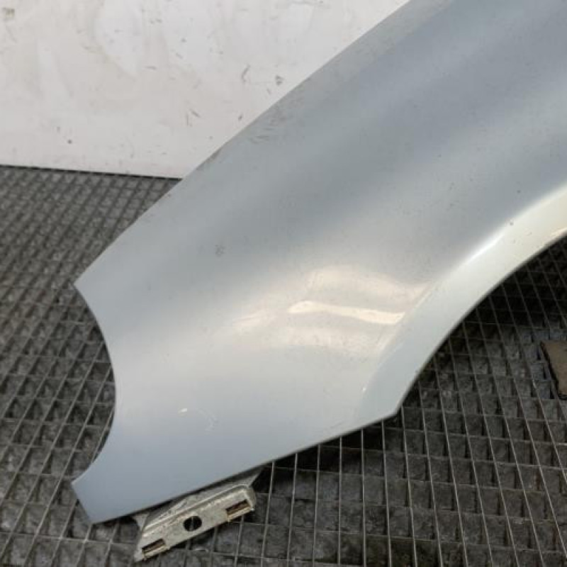 Aile avant gauche RENAULT CLIO 2 Photo n°4