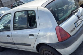 Calandre RENAULT CLIO 2
