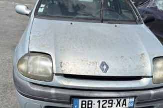 Calandre RENAULT CLIO 2