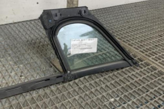 Custode avant droit (porte) PEUGEOT 3008 1