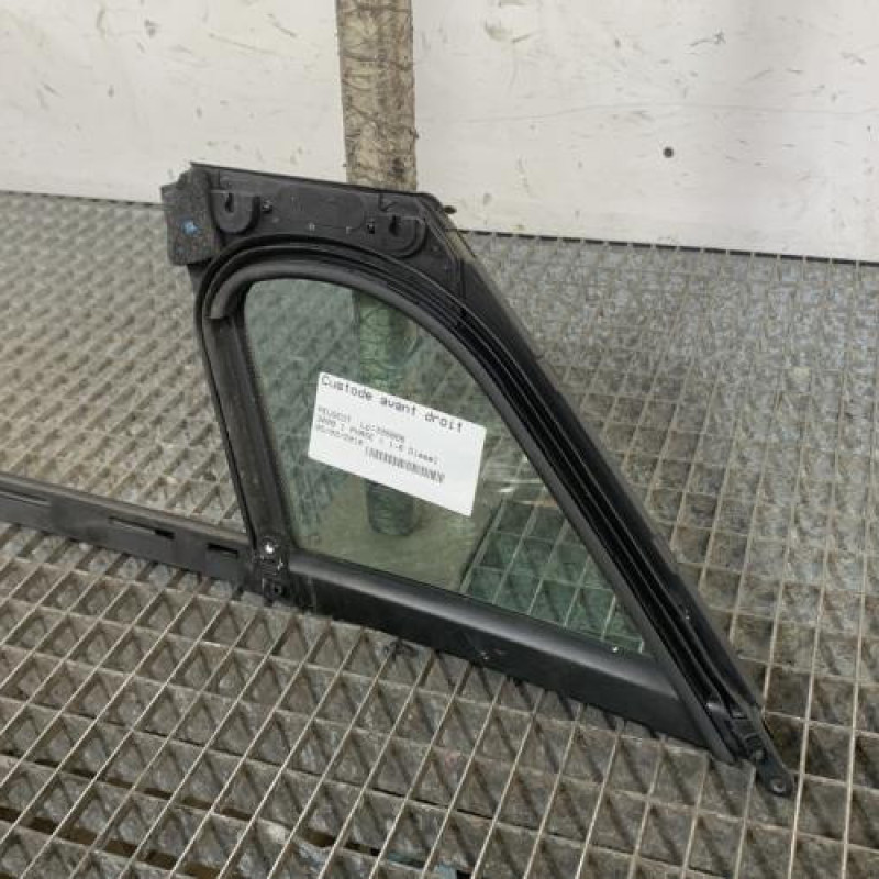 Custode avant droit (porte) PEUGEOT 3008 1 Photo n°3