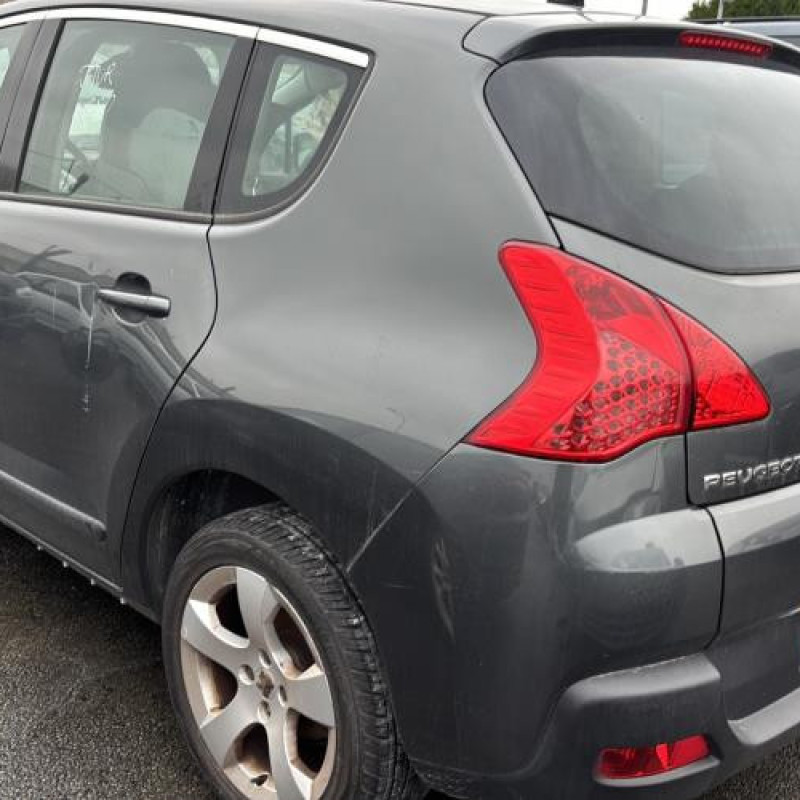 Attache ceinture arriere gauche PEUGEOT 3008 1 Photo n°8