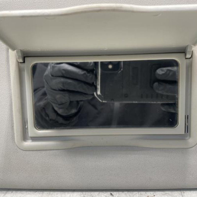 Pare soleil gauche PEUGEOT 3008 1 Photo n°2