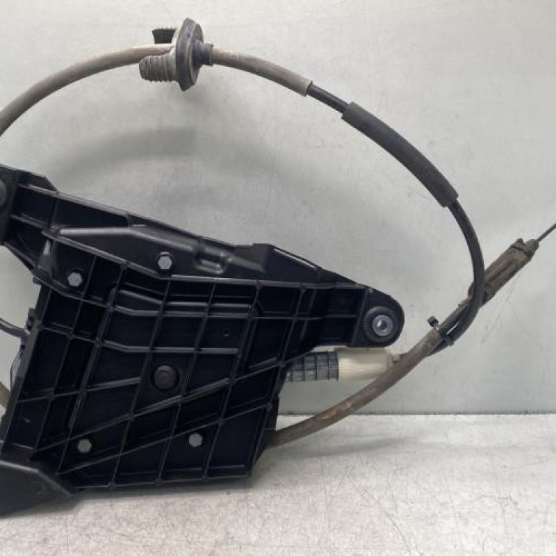 Bloc electrique de frein a main PEUGEOT 3008 1 Photo n°5