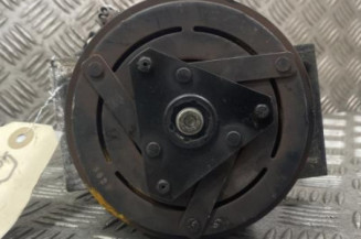 Compresseur clim RENAULT CLIO 4