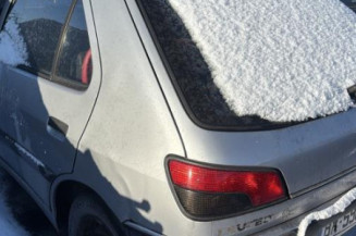 Aile avant droit PEUGEOT 306