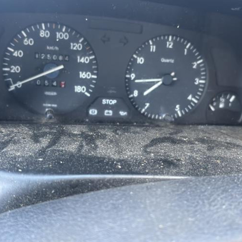 Porte avant droit PEUGEOT 306 Photo n°20