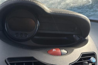 Aile avant droit RENAULT TWINGO 2