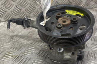 Pompe de direction VOLKSWAGEN GOLF 4 Photo n°1