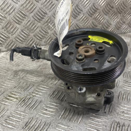 Pompe de direction VOLKSWAGEN GOLF 4 Photo n°1