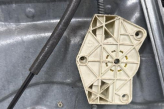 Leve vitre electrique avant droit VOLKSWAGEN GOLF 4
