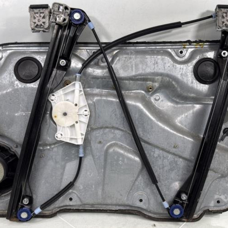 Leve vitre electrique avant gauche VOLKSWAGEN GOLF 4 Photo n°3