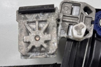 Leve vitre electrique avant gauche VOLKSWAGEN GOLF 4