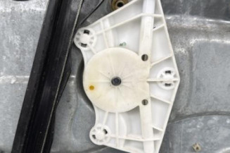 Leve vitre electrique avant gauche VOLKSWAGEN GOLF 4