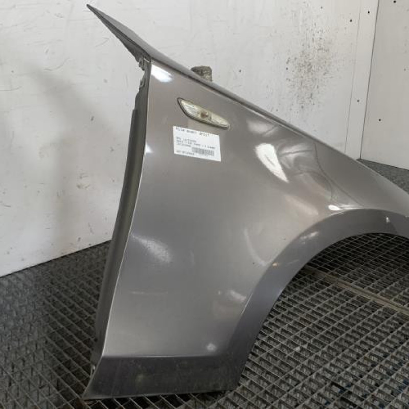 Aile avant droit BMW SERIE 1 E87 Photo n°4