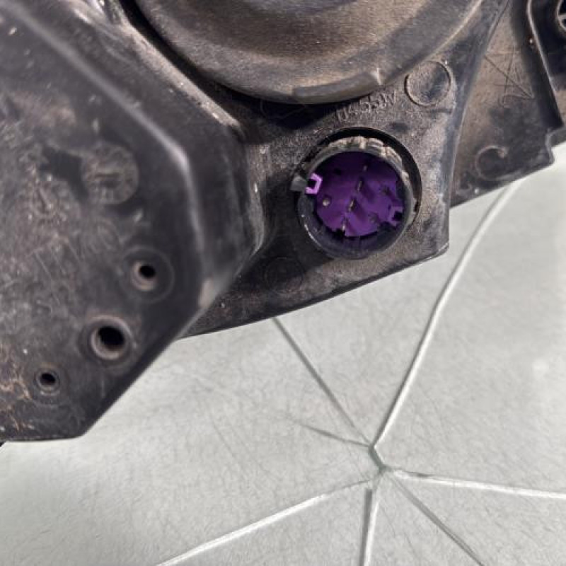 Optique avant principal gauche (feux)(phare) FIAT GRANDE PUNTO Photo n°3