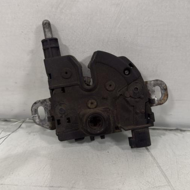 Fermeture de capot FORD FOCUS 1 Photo n°1