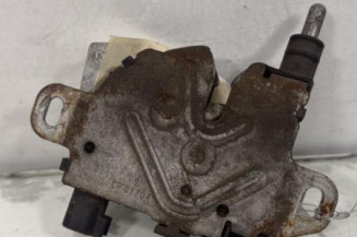 Fermeture de capot FORD FOCUS 1