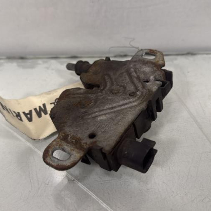 Fermeture de capot FORD FOCUS 1 Photo n°3