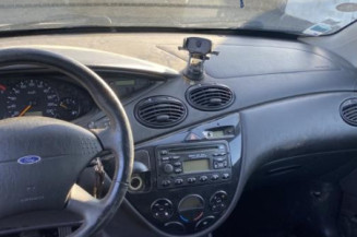 Serrure avant gauche FORD FOCUS 1