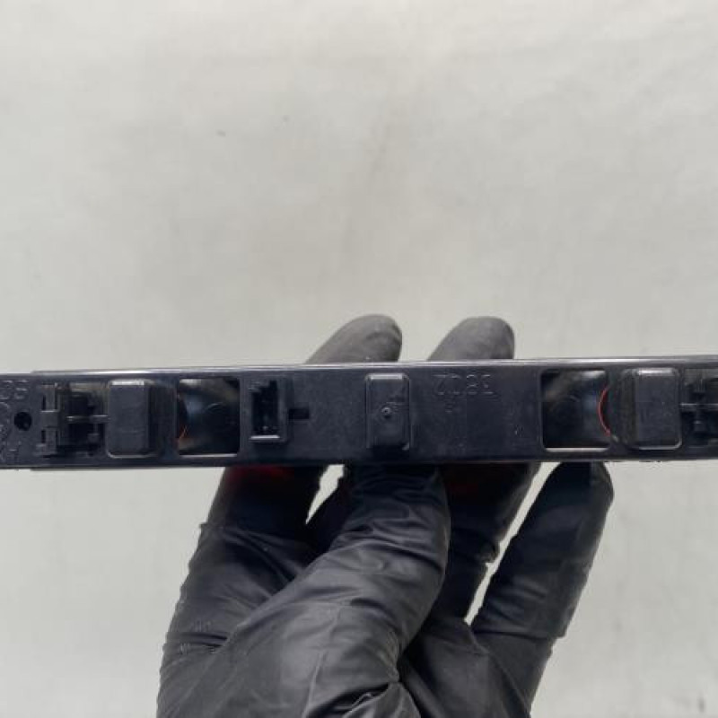 Feu arriere stop central CITROEN XSARA PICASSO Photo n°3