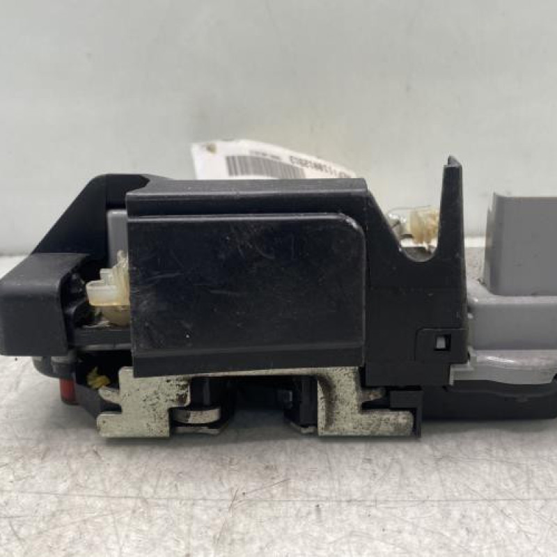 Serrure arriere droit CITROEN XSARA PICASSO Photo n°2