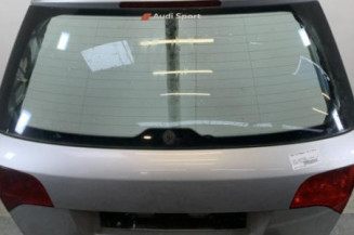 Malle/Hayon arriere AUDI A4 2 Photo n°1