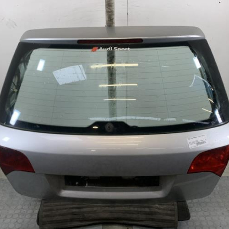Malle/Hayon arriere AUDI A4 2 Photo n°1