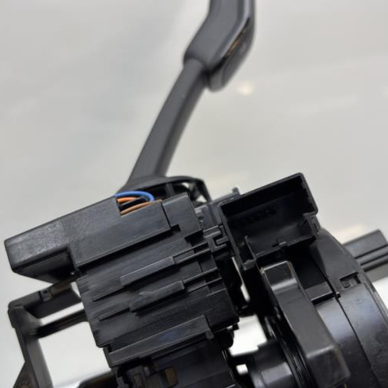 Com (Bloc Contacteur Tournant+Commodo Essuie Glace+Commodo Phare) SEAT IBIZA 4 Photo n°8