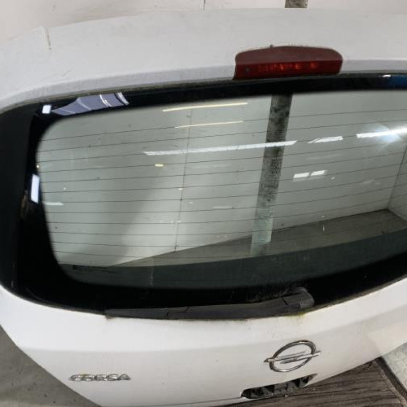 Malle/Hayon arriere OPEL CORSA D Photo n°3