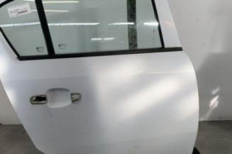 Porte arriere droit OPEL CORSA D Photo n°1